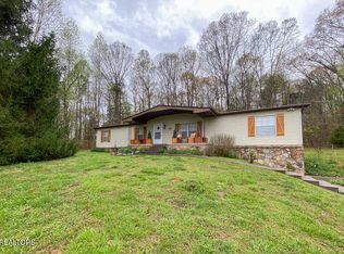 1440 Oren White Rd, Lenoir City, TN 37771