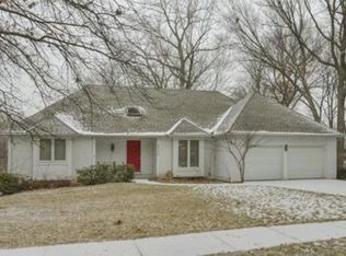4324 N Main St, Kansas City, MO 64116