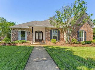 12530 Willows End Dr, Baton Rouge, LA 70810