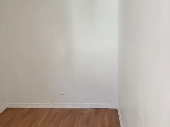 4512 S Fairfield Ave #3, Chicago, IL 60632