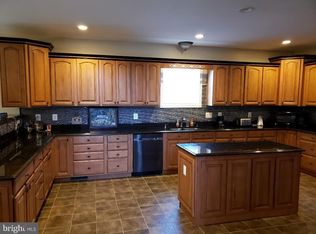 245 Turquoise Dr, Hedgesville, WV 25427