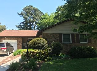 704 Kings Grant Ct, Virginia Beach, VA 23452