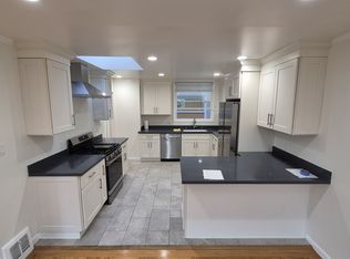 63 Riverton Dr, San Francisco, CA 94132
