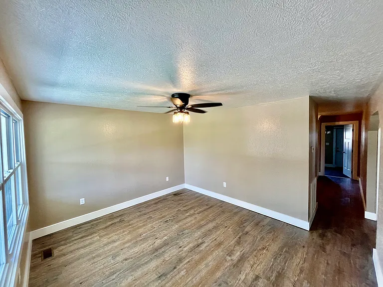 100 Creek Rd — Photo 6