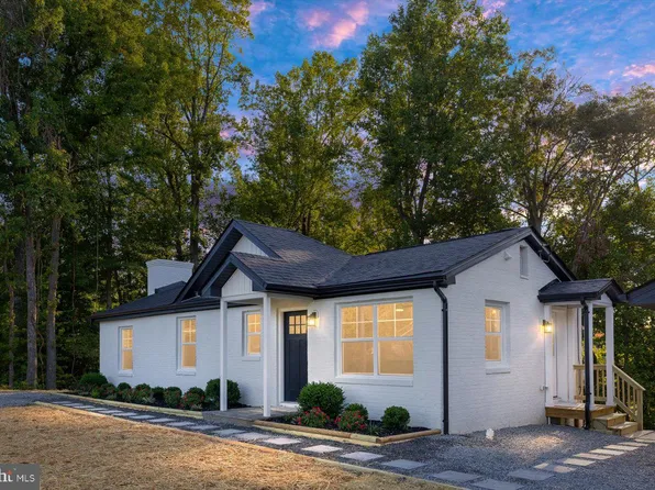 170 Newton Rd, Fredericksburg, VA 22405