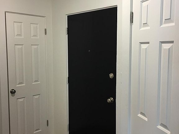 4th image of 1352 Kingfisher Way APT 9