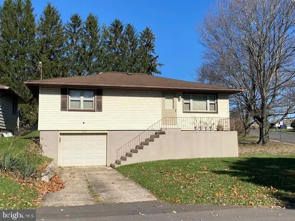 182 Mount Pleasant St, Frostburg, MD 21532