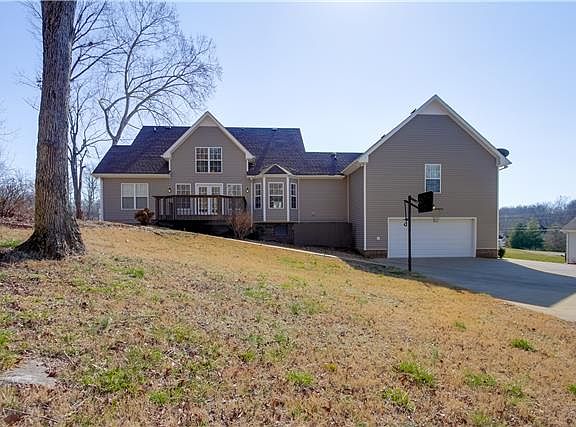 3rd image of 1371 Tannahill Way
