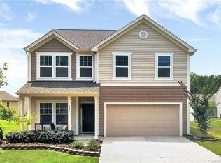 825 Dantzler Ct, Rock Hill, SC 29732