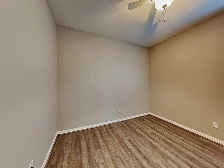 2131 Lacosta Pl — Photo 19
