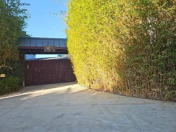 1799 Correa Way, Los Angeles, CA 90049