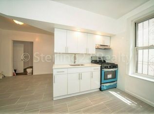 18-47 Ditmars Blvd #1B, Astoria, NY 11105