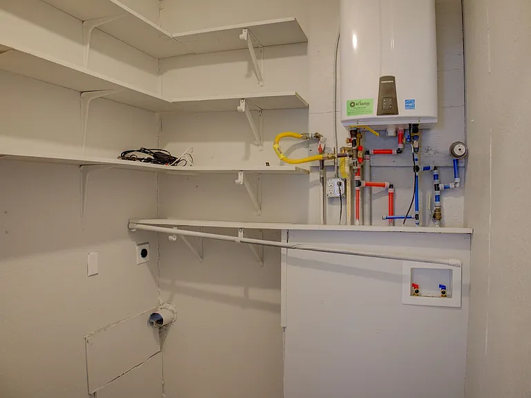 438 S 55th West Ave — Photo 16