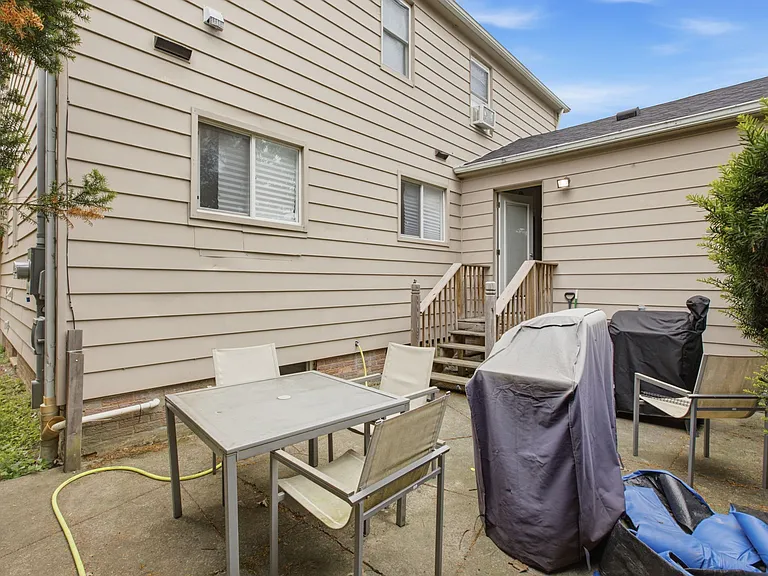 2429 Claver Rd — Photo 34