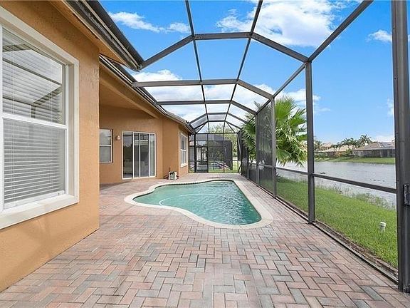 5th image of 7008 NW 111TH Terrace