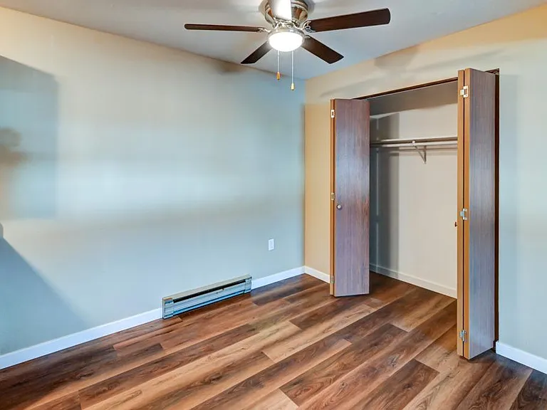 100 Sunset Ln #7 — Photo 11
