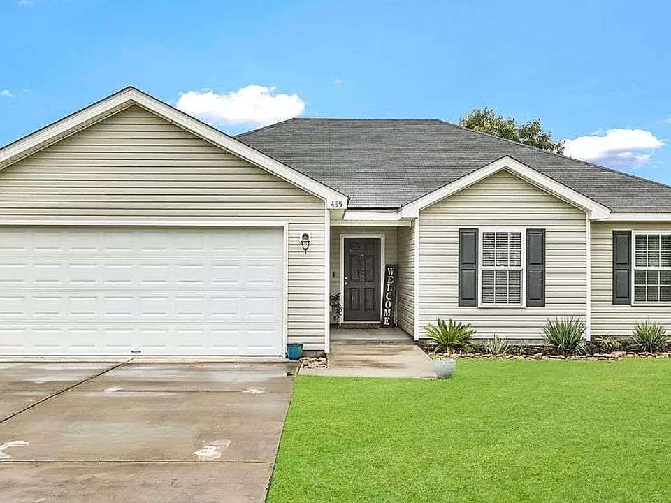 1st image of 435 Abigail Cir