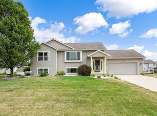 7430 Katie Ln, Hudsonville, MI 49426