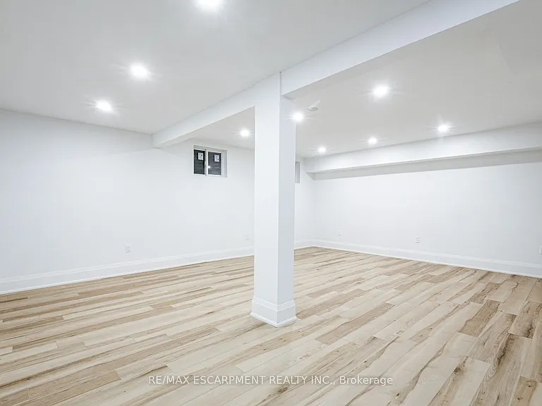 2104 Mississauga Rd — Photo 41