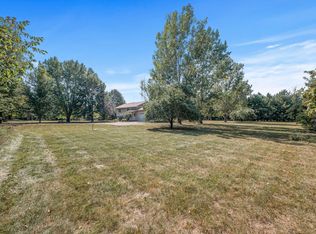 874 Ross Rd, Hudson, WI 54016