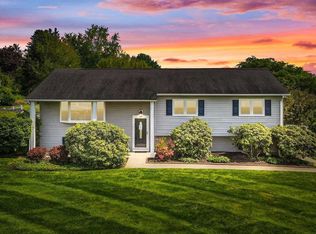 26 Carroll Dr, Wappingers Falls, NY 12590