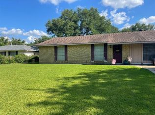 2524 Ashdown Dr, Bossier City, LA 71111