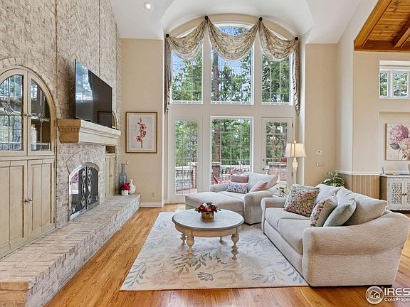 3rd image of 337 Tamasoa Pl