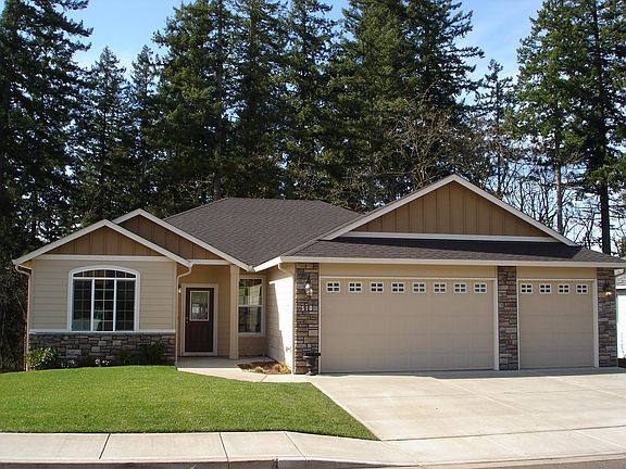 Single Story Ranch with Views