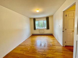 15919 45th Ave, Flushing, NY 11358