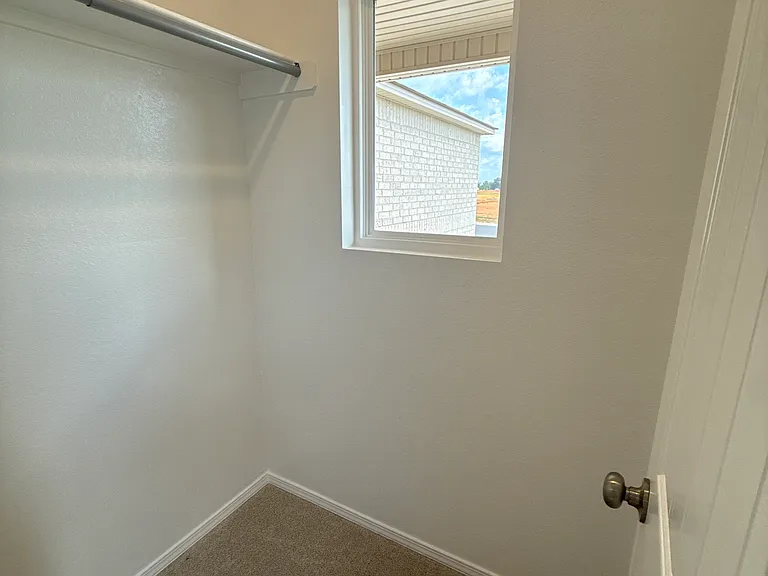 1056 Raven Walk Dr — Photo 19
