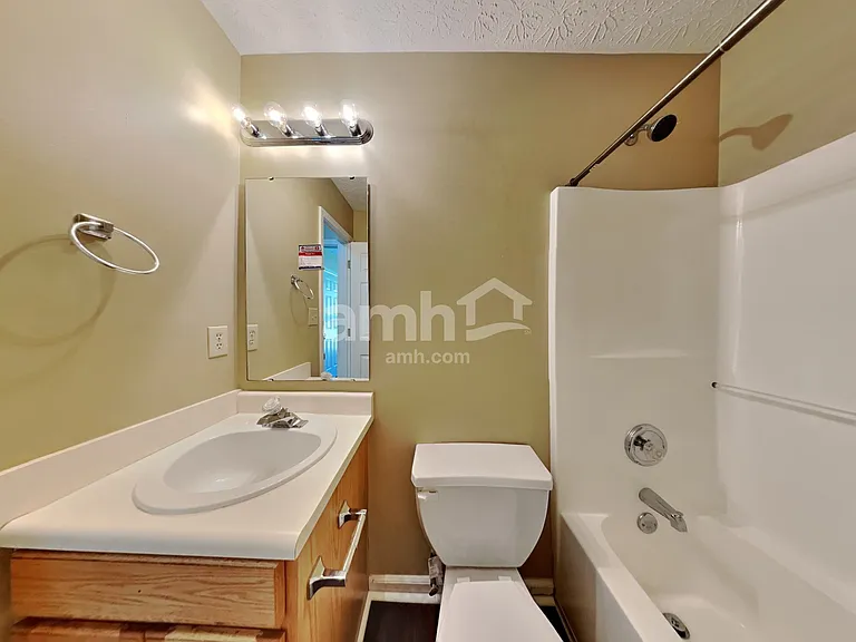 769 Kingston Cir — Photo 12