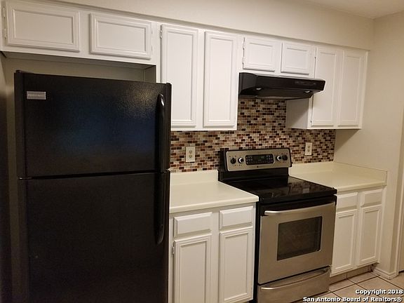 4th image of 11839 Parliament St APT 124
