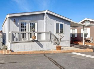 59 Hummingbird Ln, Oceanside, CA 92057