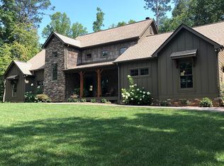 186 Baldwin Dr, Mount Airy, NC 27024