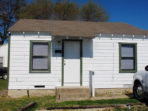 1st image of 2718 W Avenue M APT 1