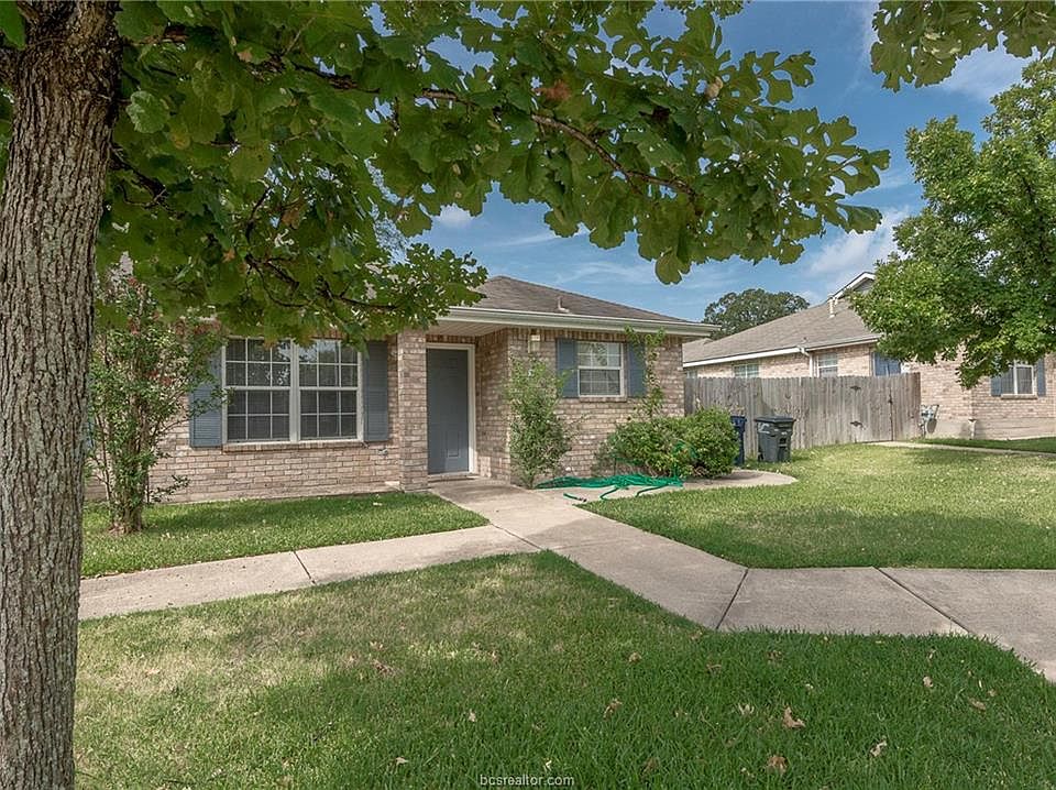 1st image of 2416 Brittain Ct
