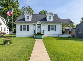 411 5th Ave, Columbia, TN 38401