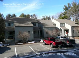 77 Brookside Dr, Stratham, NH 03885