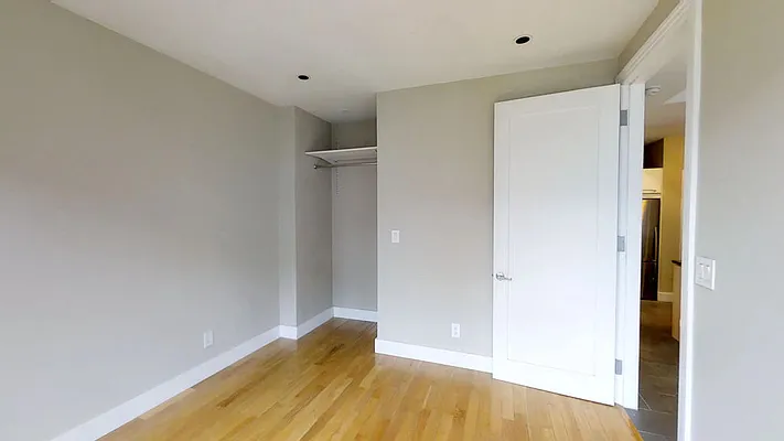 Sold by Urban Living International | media 7