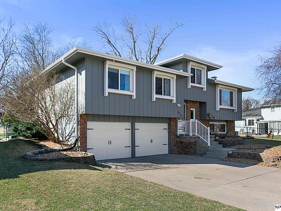 2nd image of 3427 Duane Ave