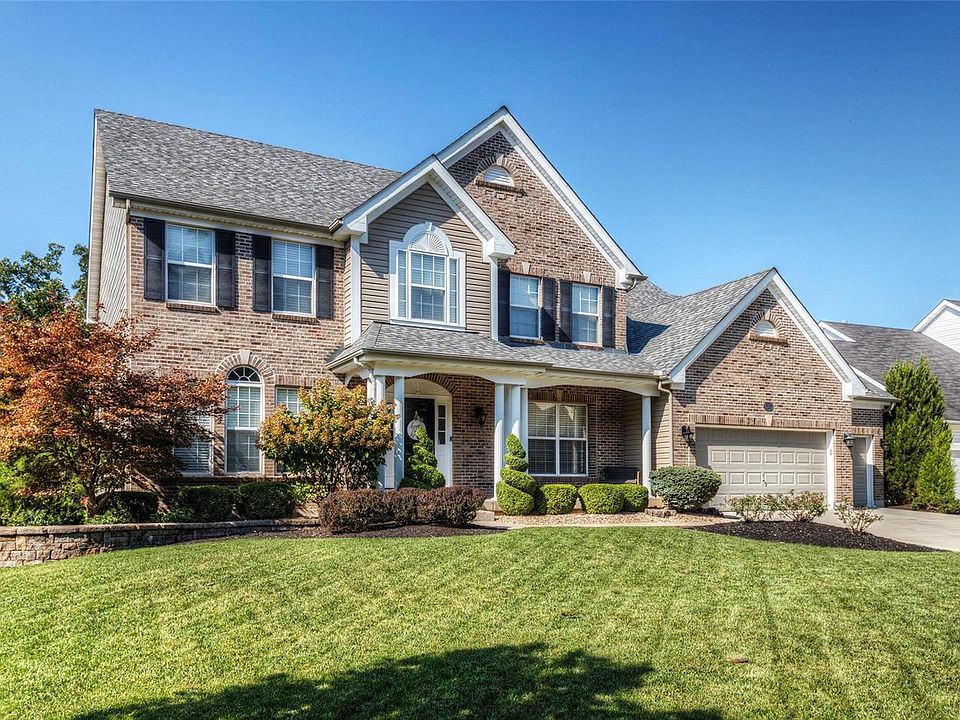 1st image of 523 Roaring Fork Dr