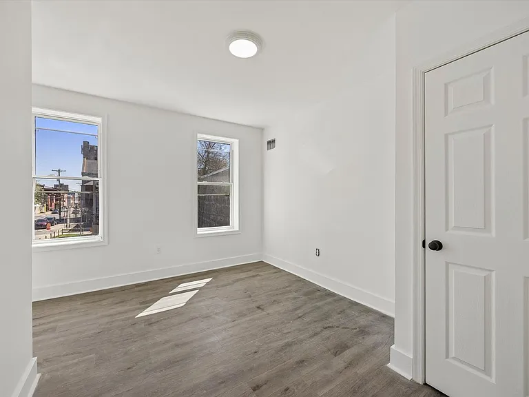 2366 N Bouvier St — Photo 6
