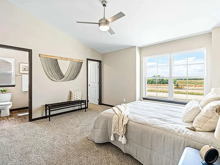 Prairie Village — Photo 9