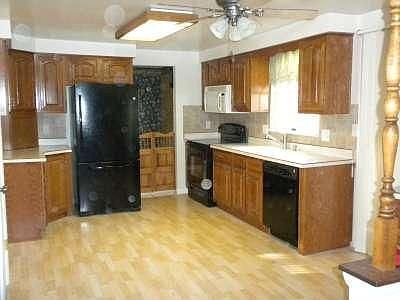 2nd image of 4842 Leafburrow Dr