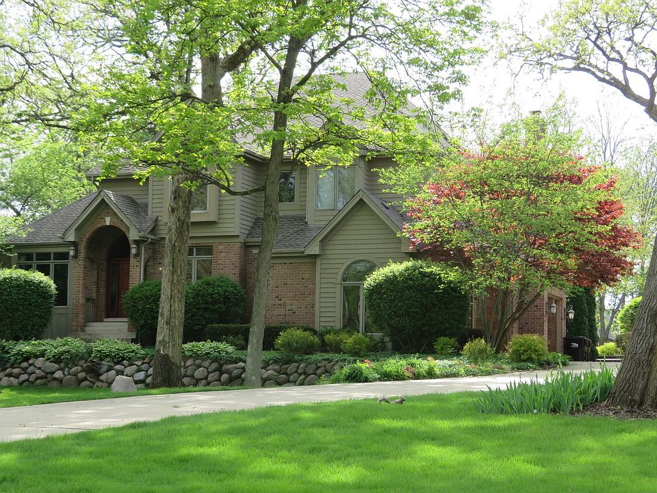 2nd image of 2819 Rose Ave