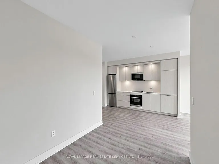 25 Cordova Ave #1210 — Photo 17