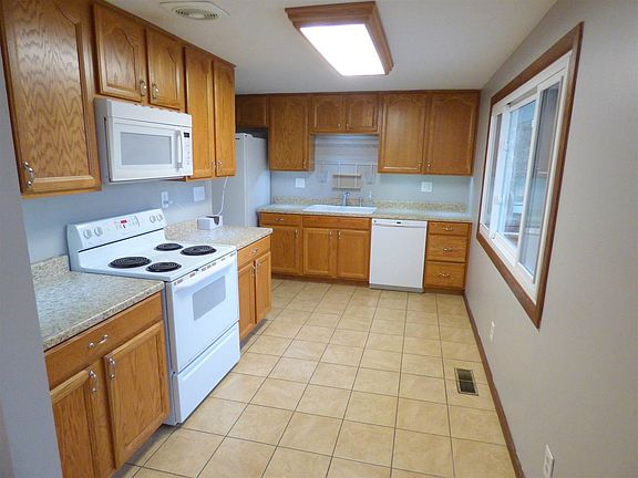 2nd image of 6501 Sunland Dr