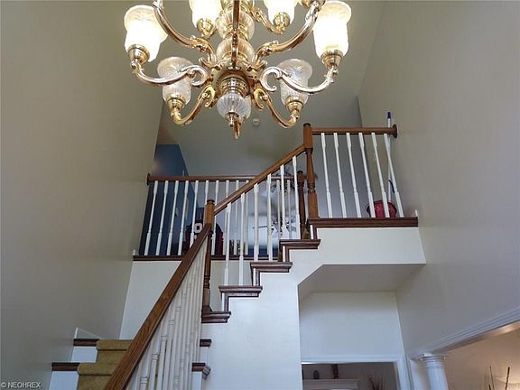 3rd image of 208 Plantation Dr
