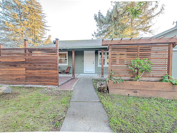 3rd image of 3532 Chanate Road