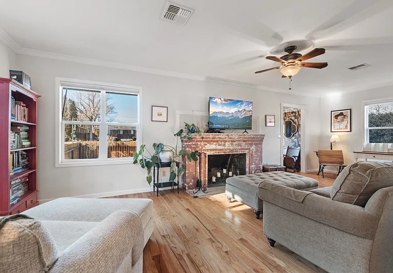 1122 S Arlington Ave — Photo 4
